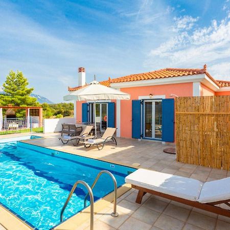Villa Europe Ena Lakíthra Exteriör bild